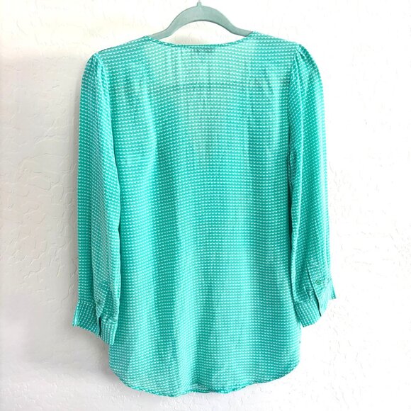 Joie - Long Sleeve Pullover Silk Blouse - Triangle Pattern - Mint Grn - Size XS - Picture 2 of 11